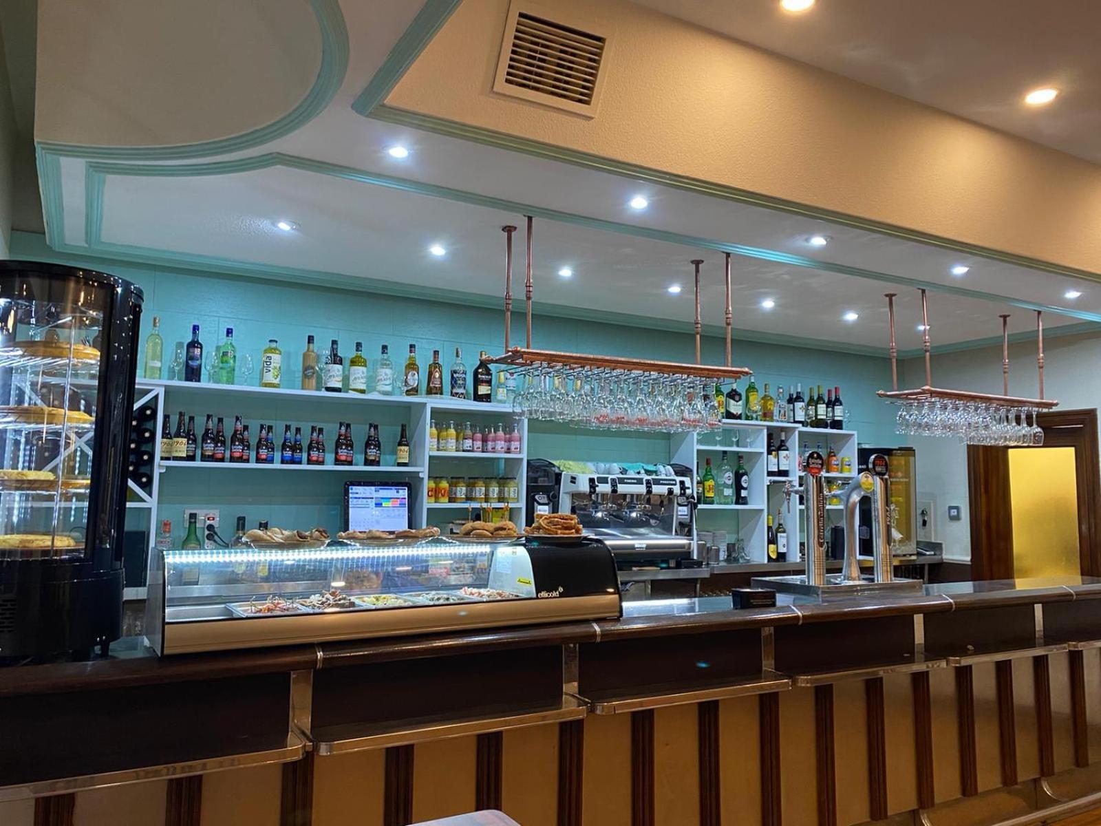 Hostal-Restaurante Posada Del Duque Villalbilla de Burgos Экстерьер фото